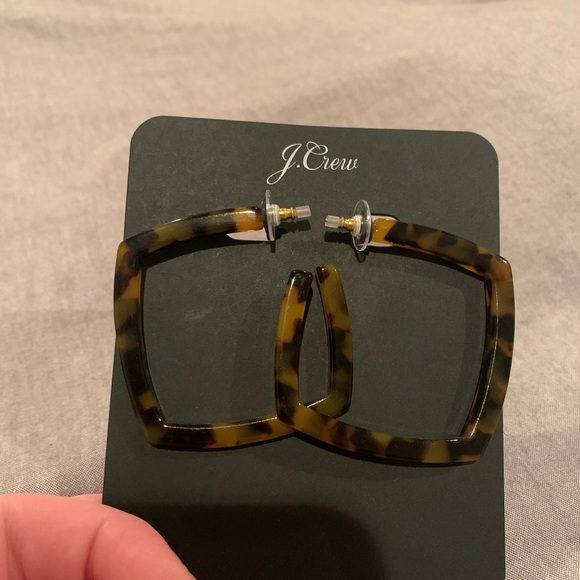 JCrew tortoise earrings - Picture 3 of 3